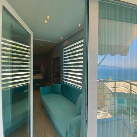 Crown Apartment Саранда Екстер'єр фото